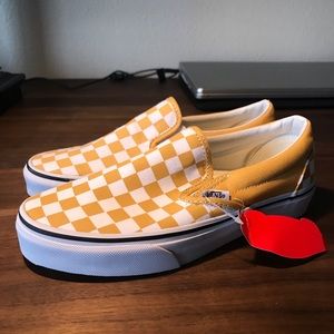 NEW yellow checker slip on vans men’s 5.5